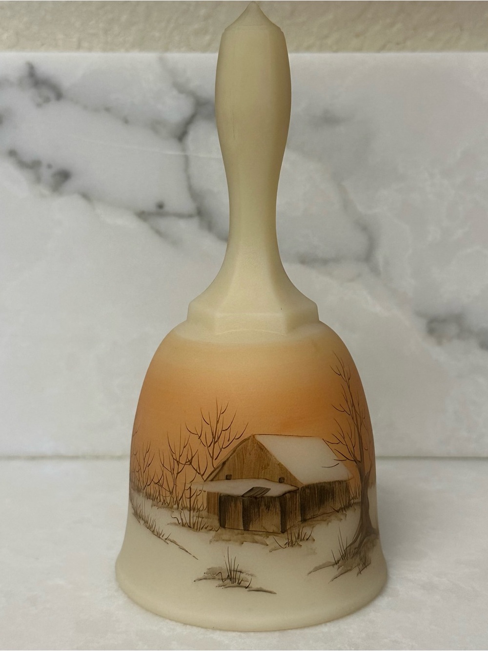 vintage Fenton Art Glass custard satin bel